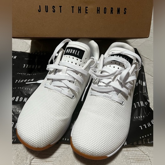 NOBULL brand new Outwork Trainers White and Gum size M8.5/ W10 with box - Picture 4 of 7